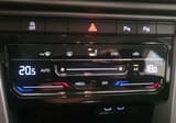 A vendre VOLKSWAGEN T-ROC Life Plus 2023 occasion photo 18